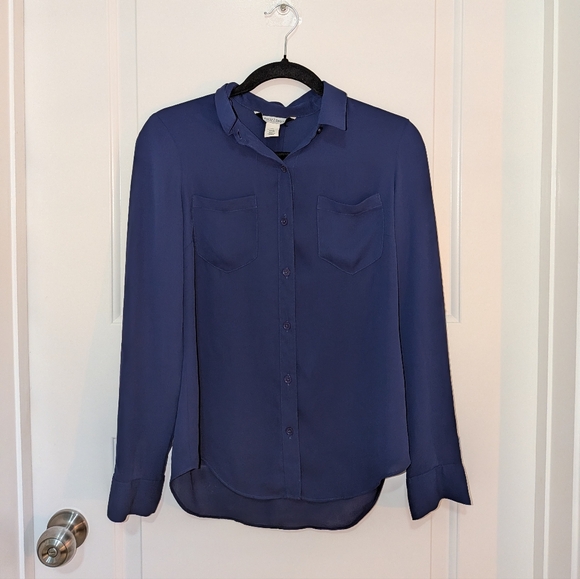 White House Black Market Tops - NWOT Women's Navy Blue Button-Up Blouse